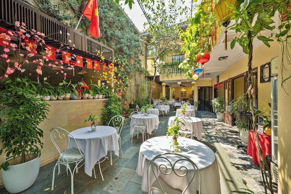 Hoi An Central Hotel 57/73