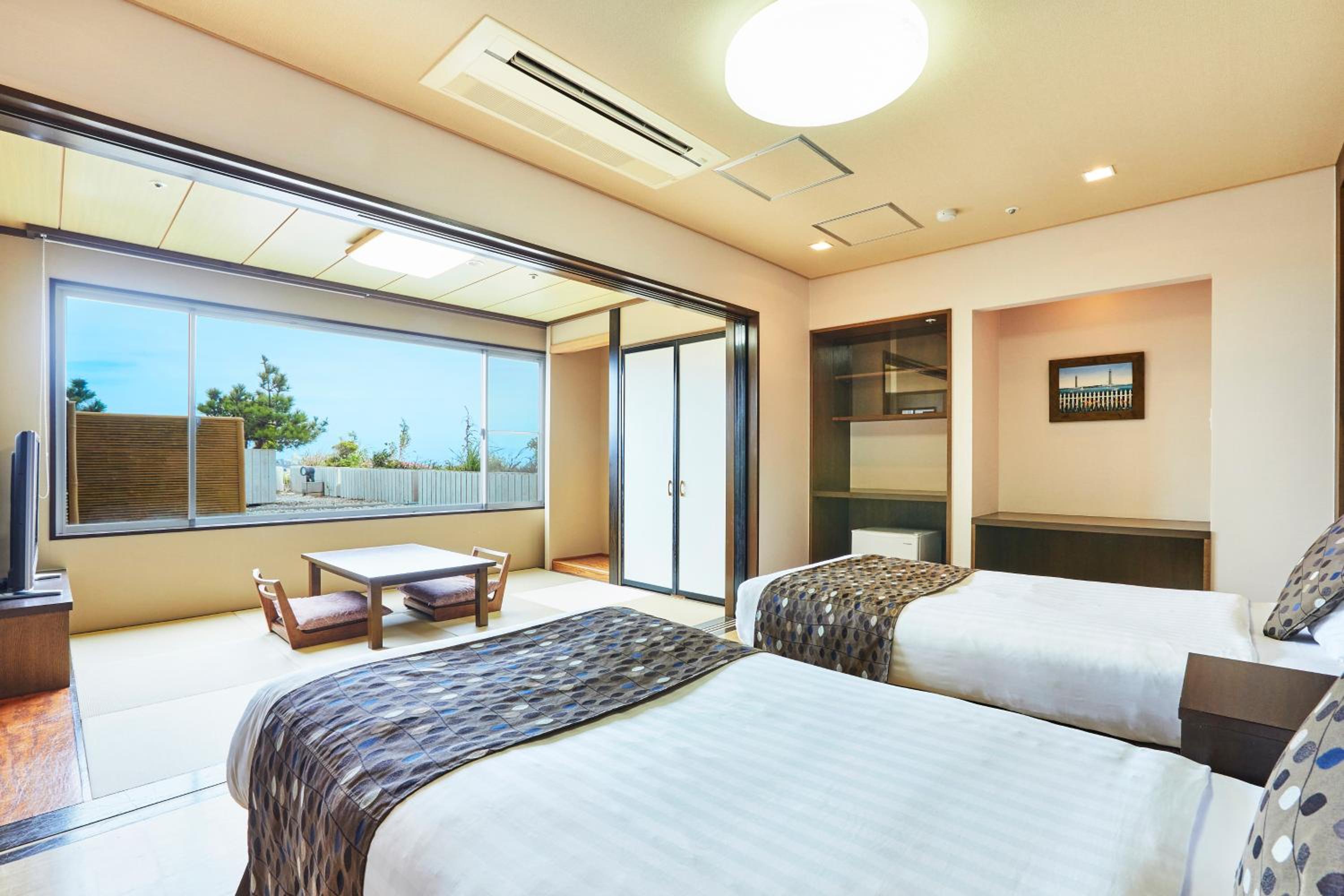 JAPANESE WESTERN, DELUXE, OUTDOOR BATH