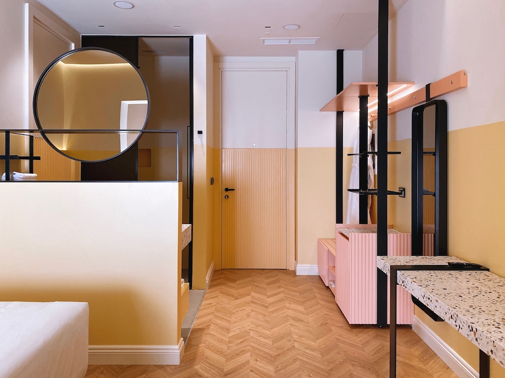 Iliria Hotel Tirana 38/44