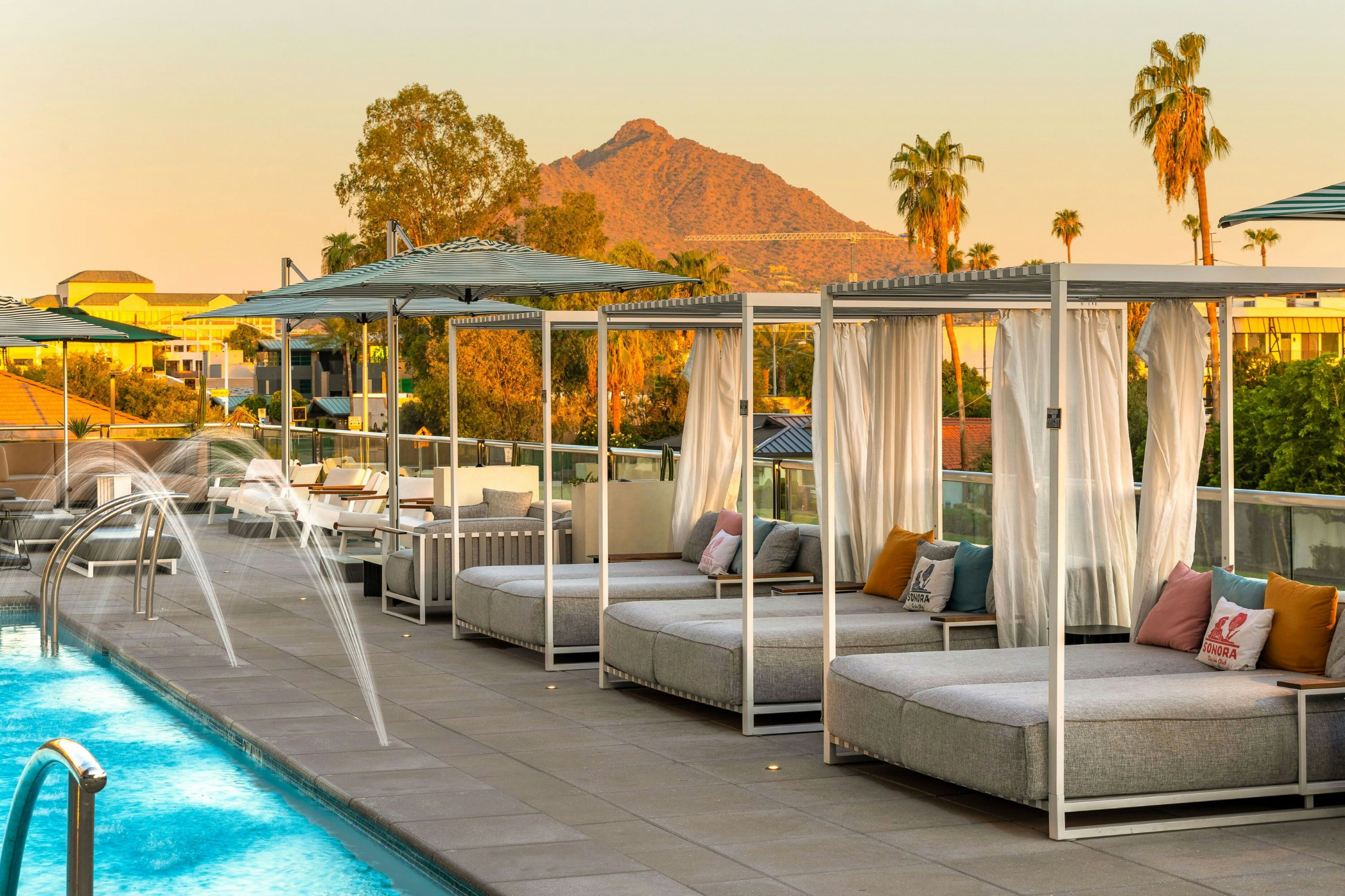 Senna House Scottsdale, Curio Collection by Hilton 8/42