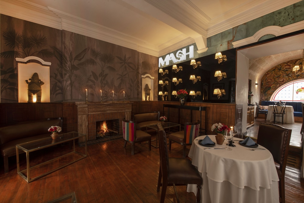 LA HOSTERIA 36/47