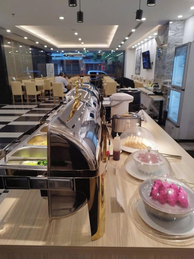 Hotel Yah Hanoi 34/50