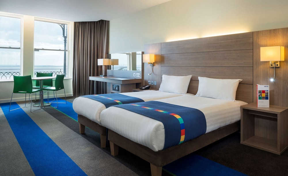 Park Inn By Radisson Palace Southend On Sea 10/38