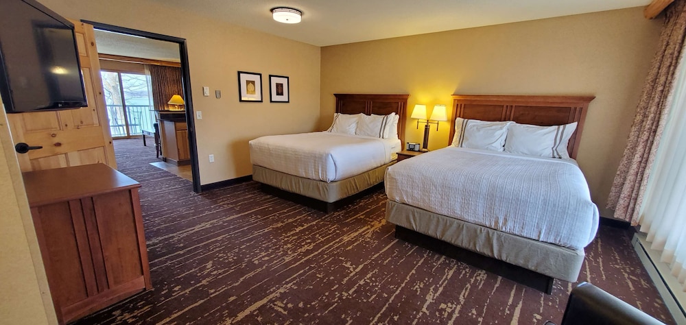 Best Western Premier The Lodge On Lake Detroit 8/35