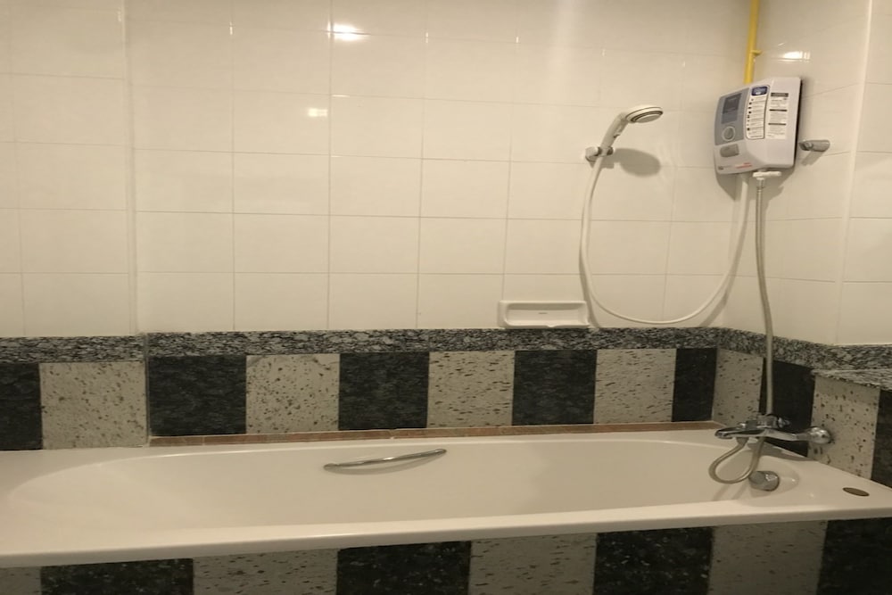 Lopburi Residence 2 Hotel And Resort 22/22