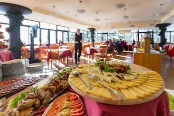 Hotel Tomislavov Dom 44/67