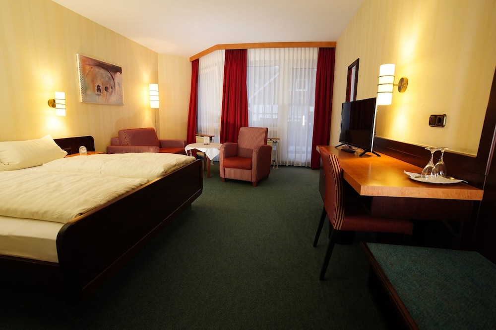 Hotel Central 11/53