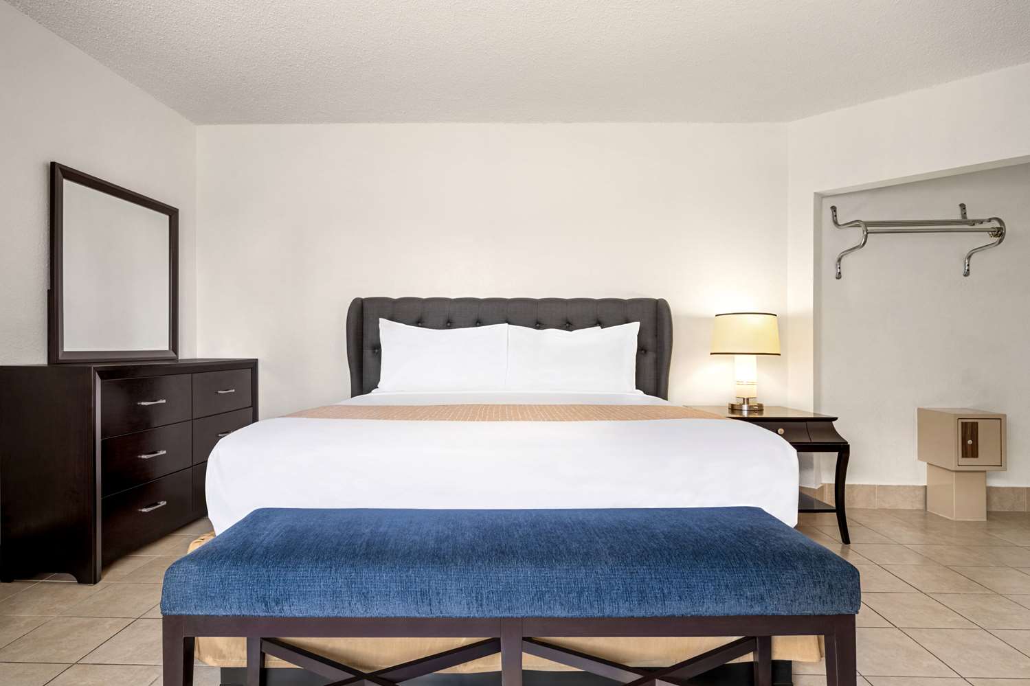 Travelodge By Wyndham Las Vegas 10/31