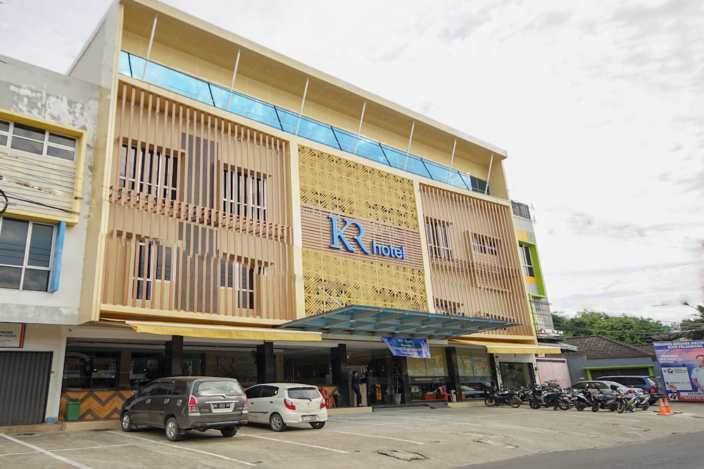 Townhouse Oak Palembang near Palembang Golf Club formerly KR Hotel in PALEMBANG