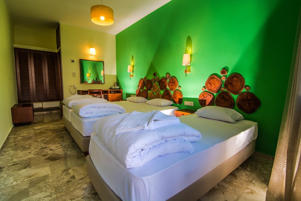 Aris Hotel Paleochora 24/42