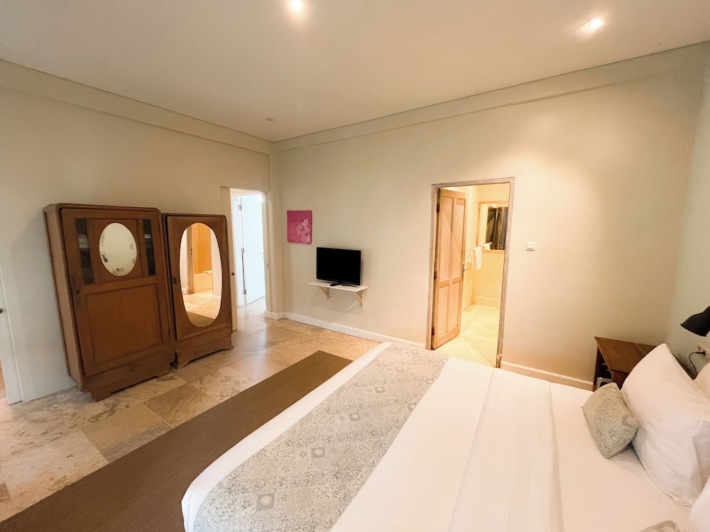 Kresna Suites By Villa Kresna 18/77