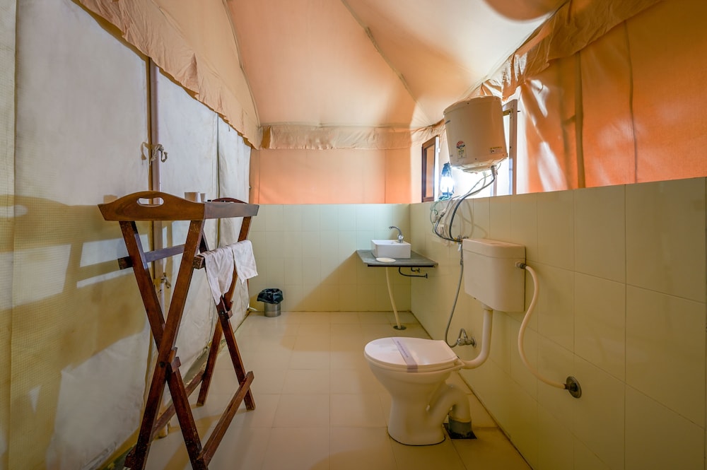 Wind Desert Camp 50/50