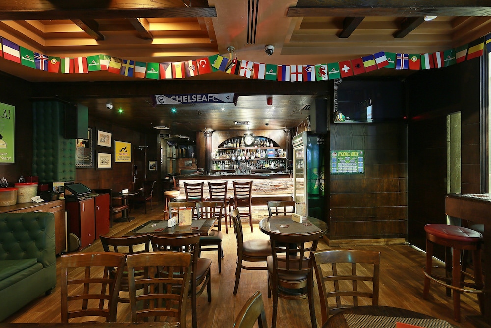 restaurant-cafeteria
