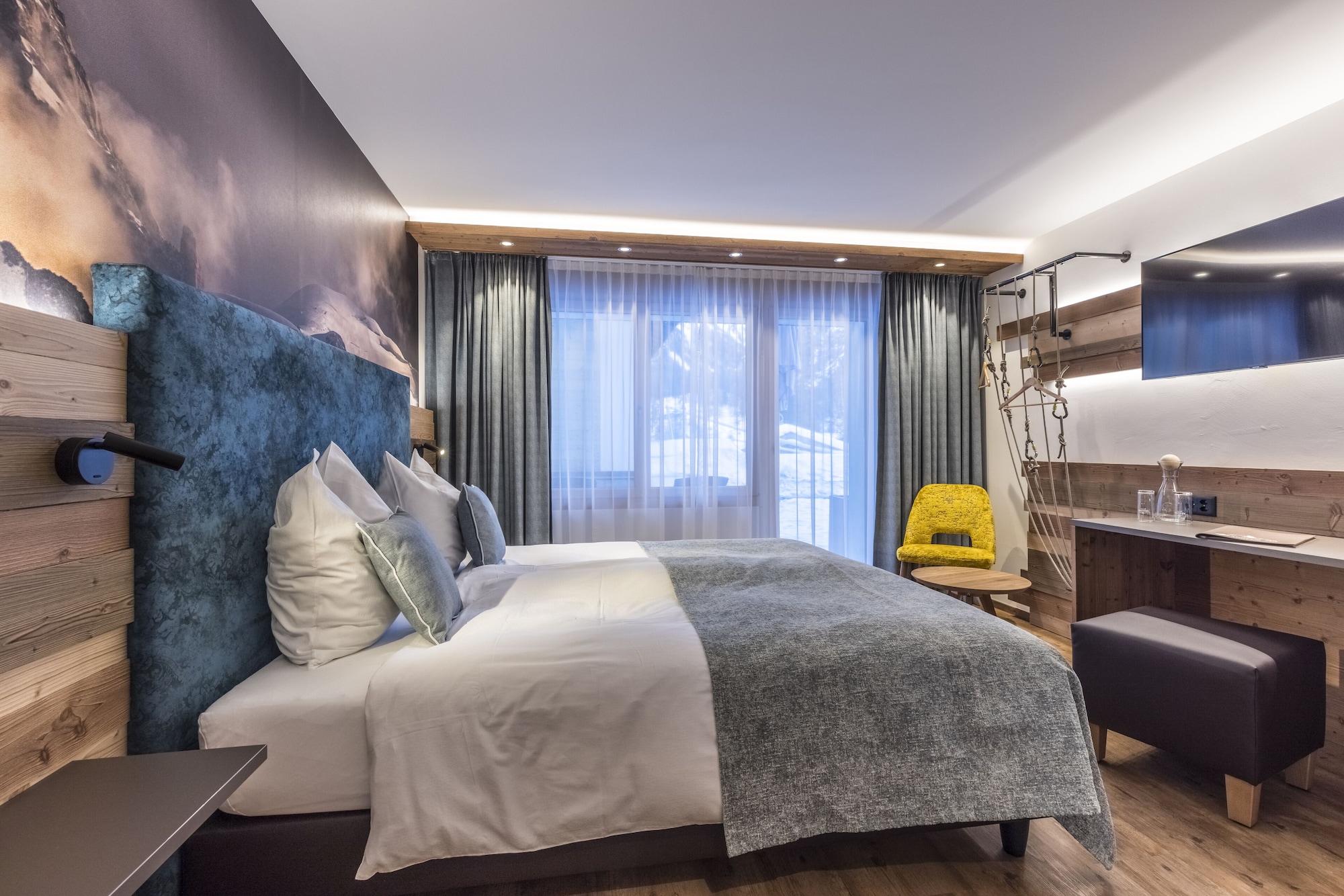 Comfort, Twin Beds