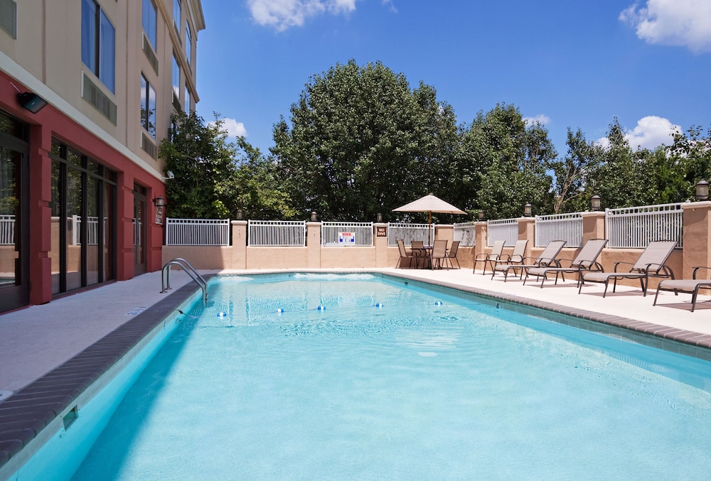 Murfreesboro Central Hotel 1/71
