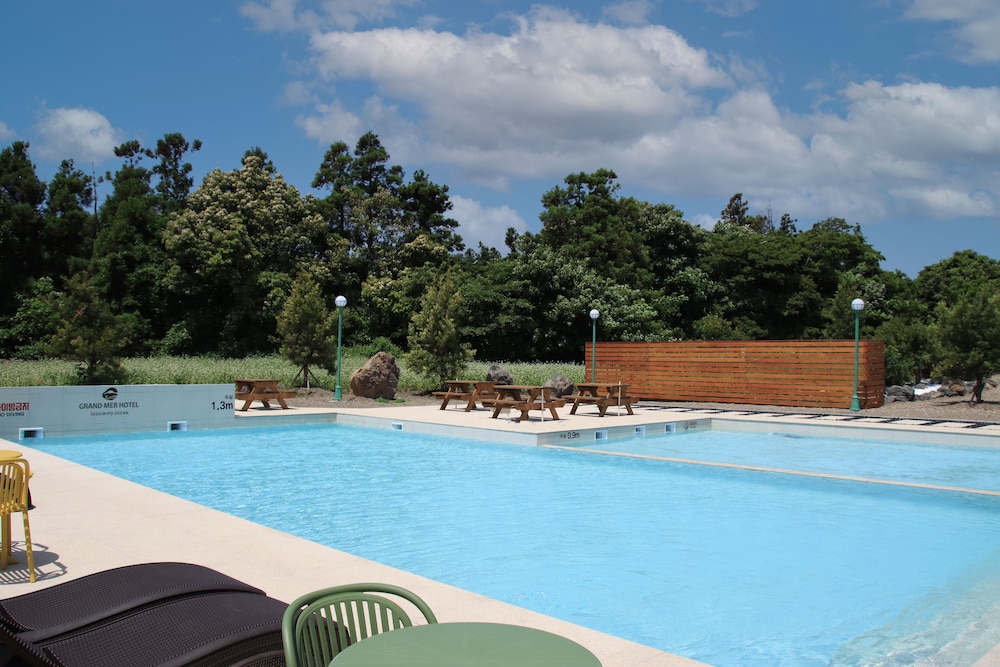 Grandmer Hotel Jeju 63/67