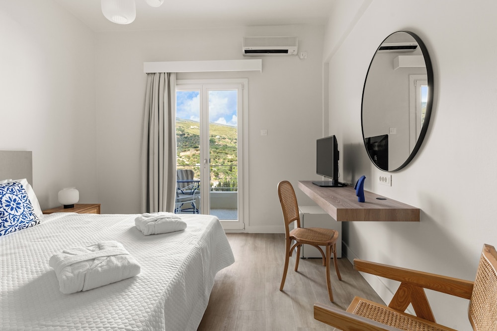 Paradise Art Hotel 17/57