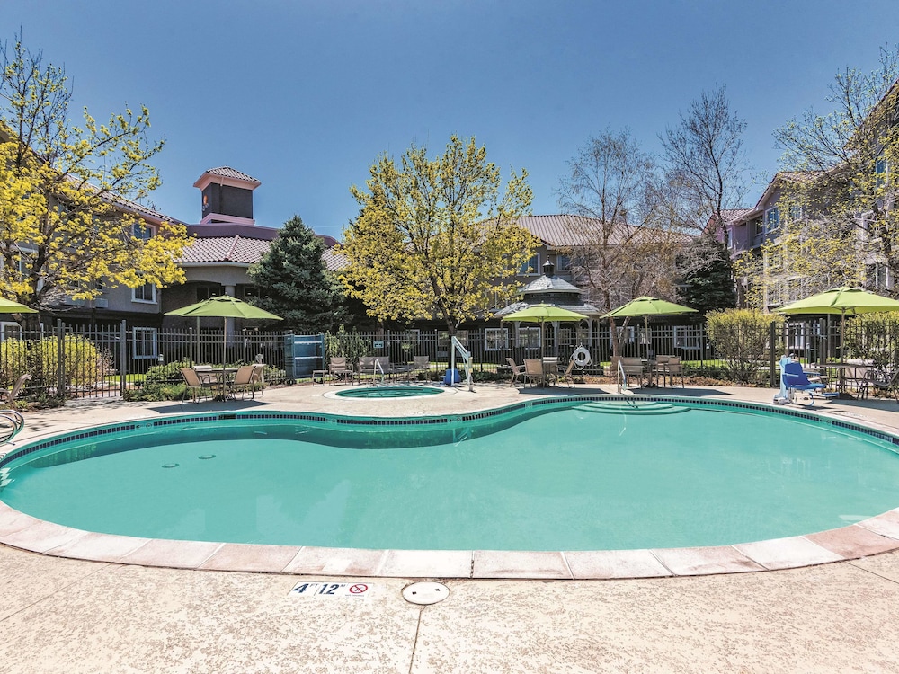 La Quinta Inn & Suites by Wyndham Denver Tech Center 5/52