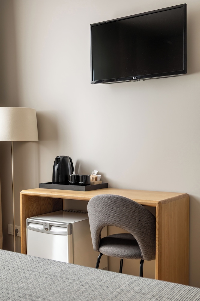 Colectia Hotel Urumea 60/76