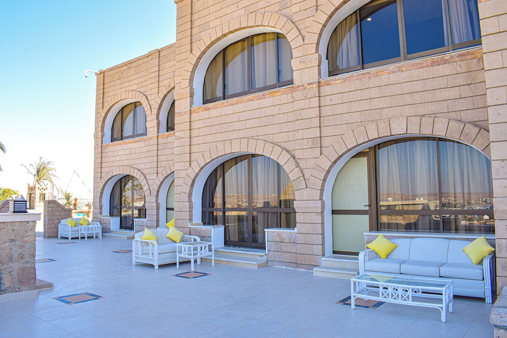 Basma Executive club 39/50