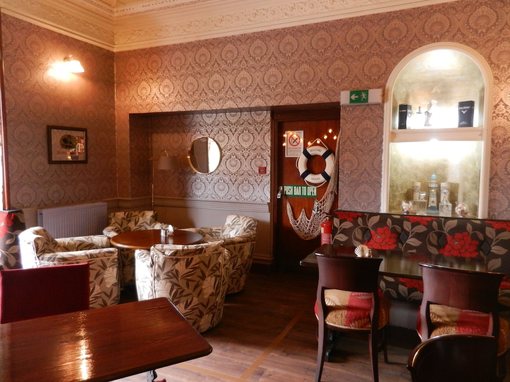 Mansfield Castle Hotel 31/50