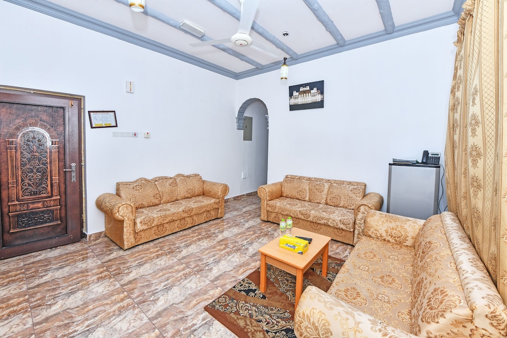 OYO 139 Al Ghadeer Hotel Apartments 21/26