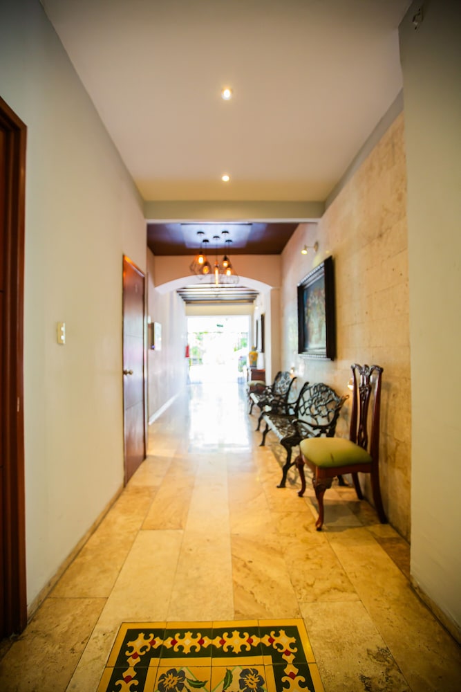Nacional Hotel Merida 18/50