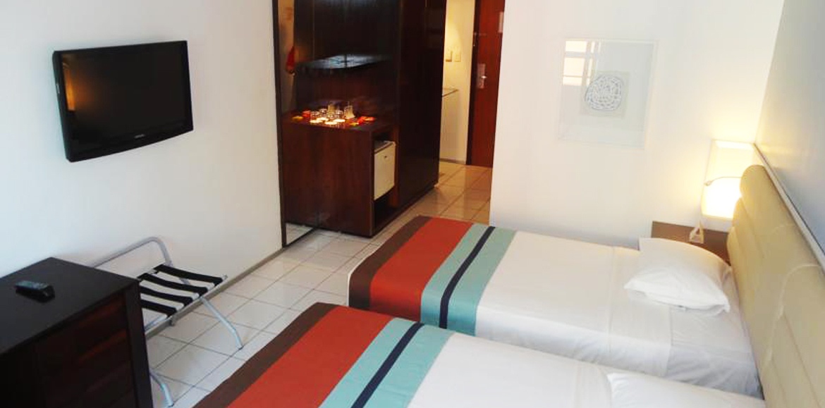 HOTEL LUZEIROS FORTALEZA 20/40