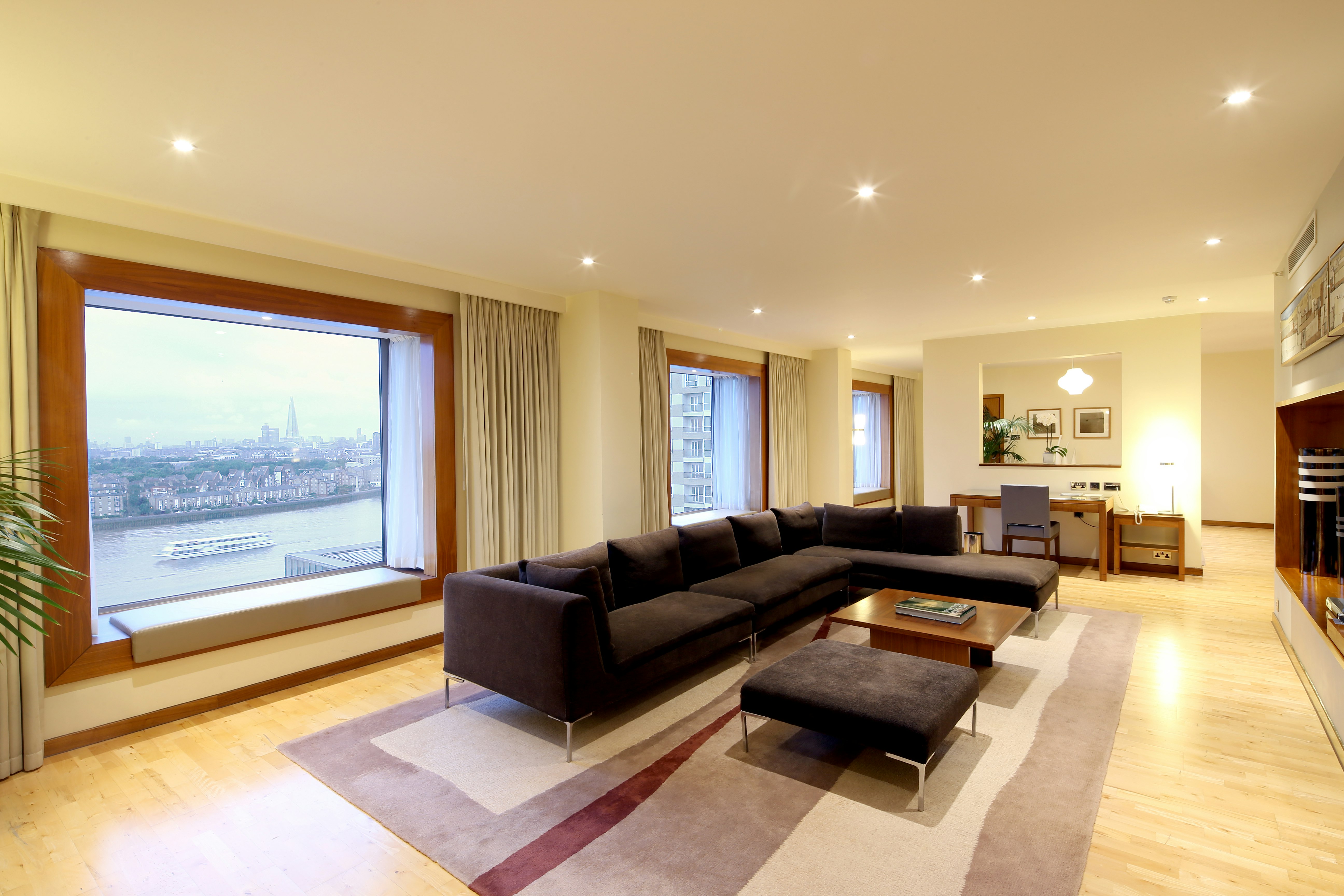 Vignette Collection Canary Riverside Plaza London by IHG 42/60