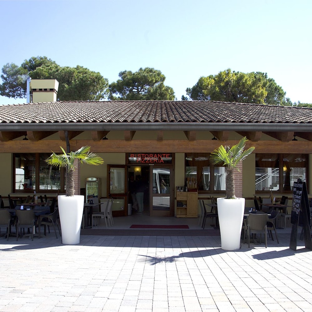 Camping Village Cavallino 1/50