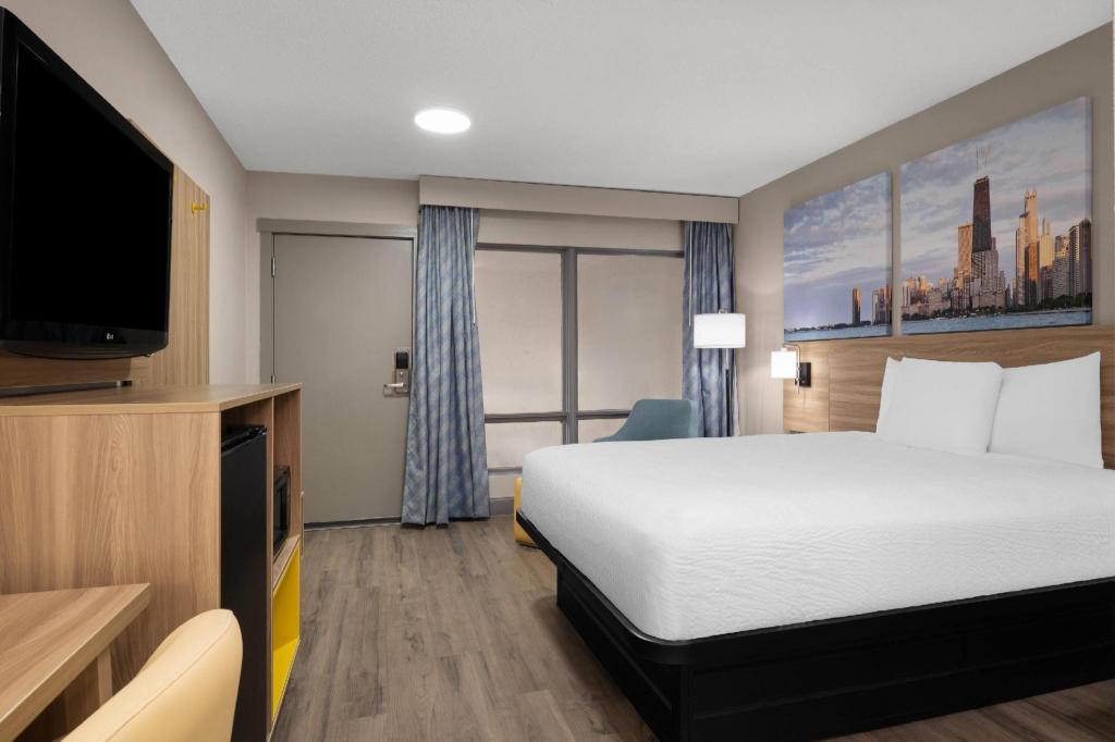 Room, Queen Bed, Annex, Accessible