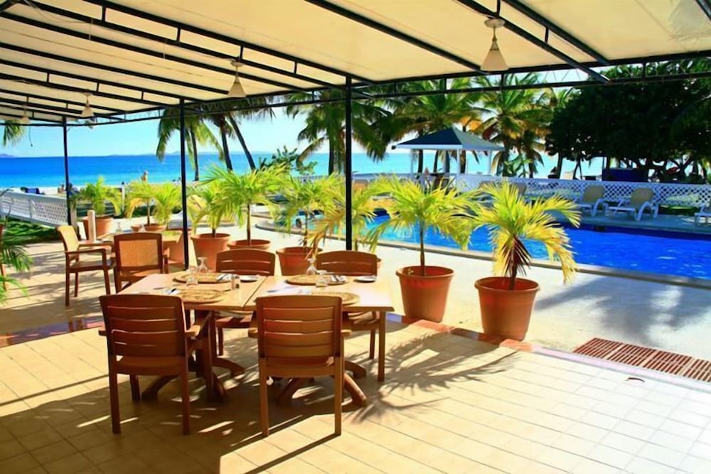 Anguilla Great House Beach Resort 10/33