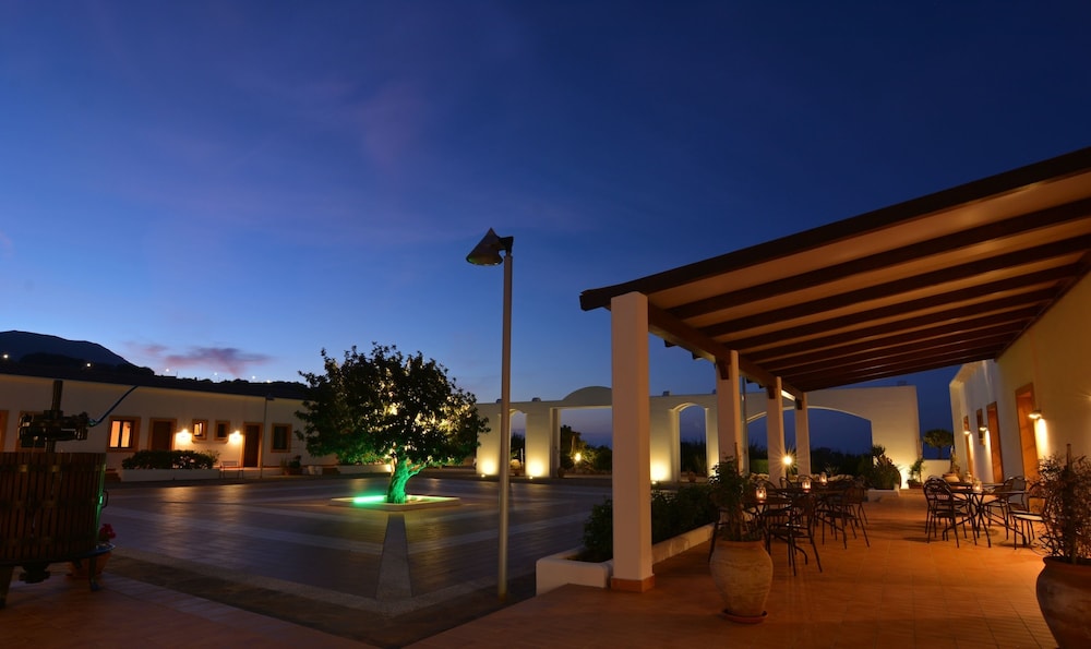 Tenute Plaia Agriturismo 4/63