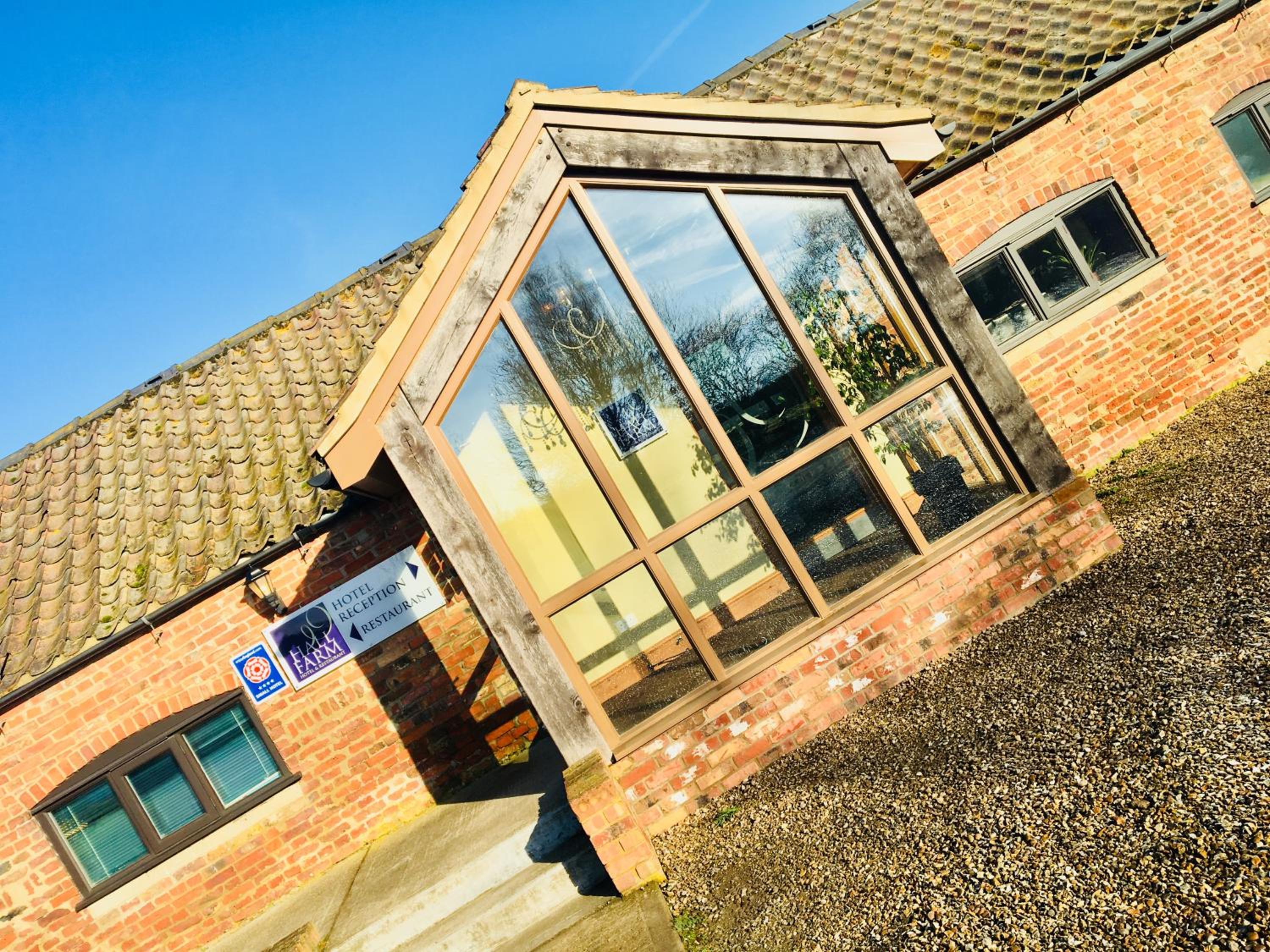 Hall Farm Hotel And Restaurant 31/58