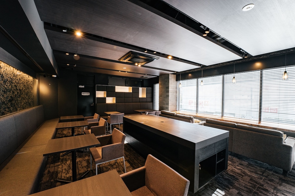 mizuka Business Canal city Hakata mae 34/42