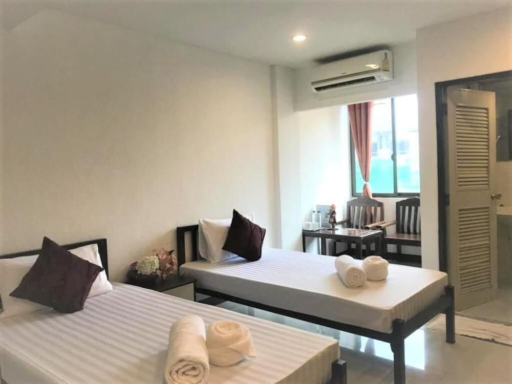 Traveller Inn Hotel 33/62