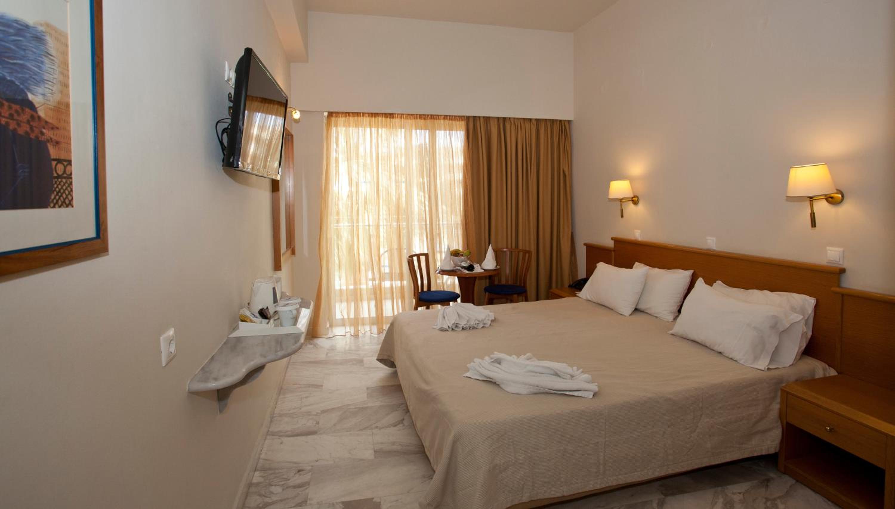 Room, Single