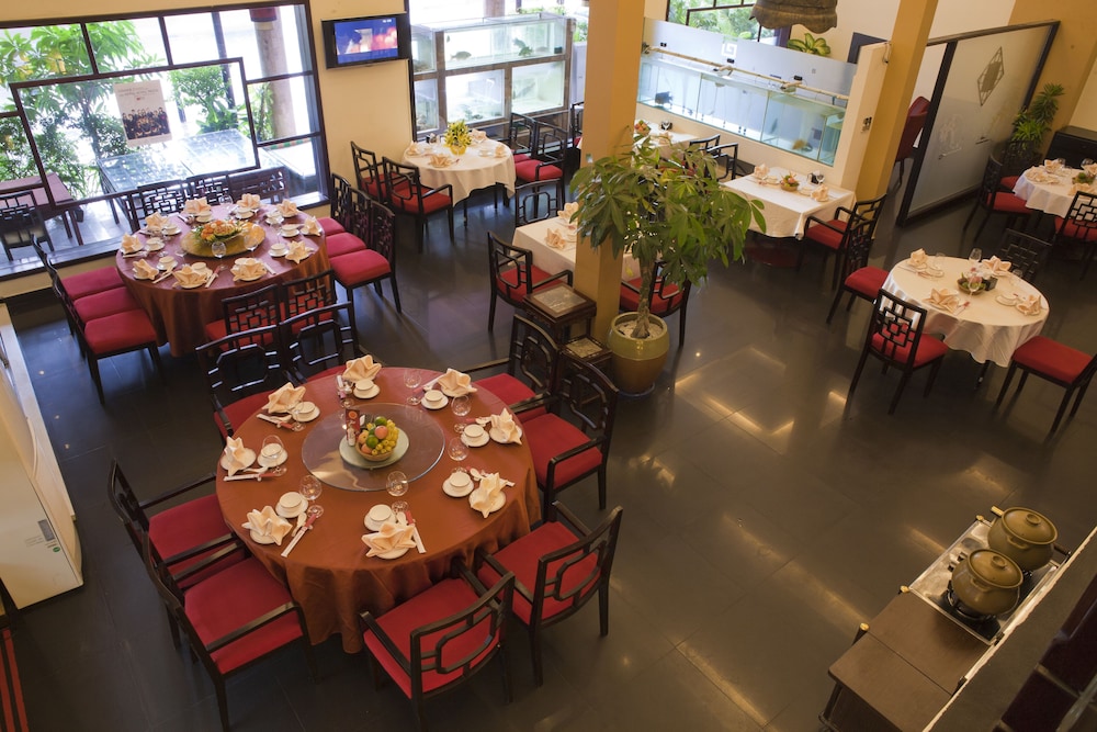 Almond Hotel - Phnom Penh 46/50