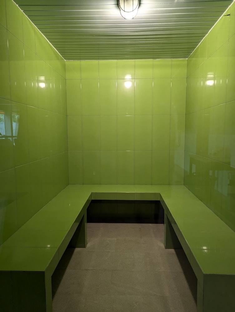 MaxOne Hotel Dumai 40/55