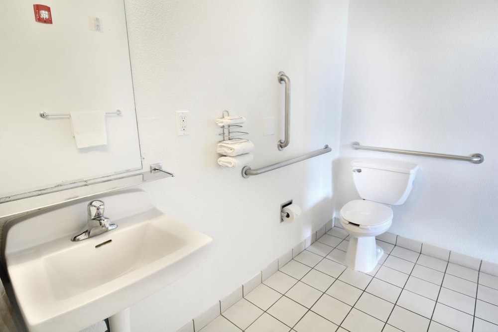 Motel6 Galveston, TX 57/59