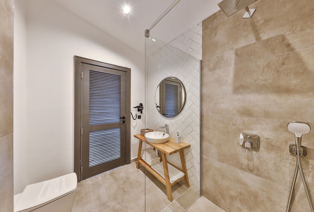 Carruba Boutique Hotel 49/50
