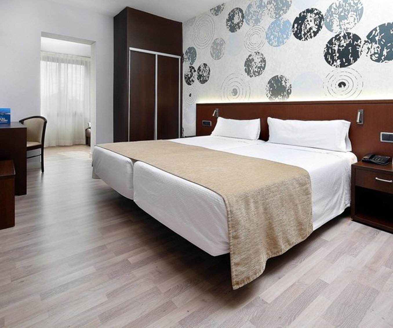 Hcc Taber Hotel 22/57