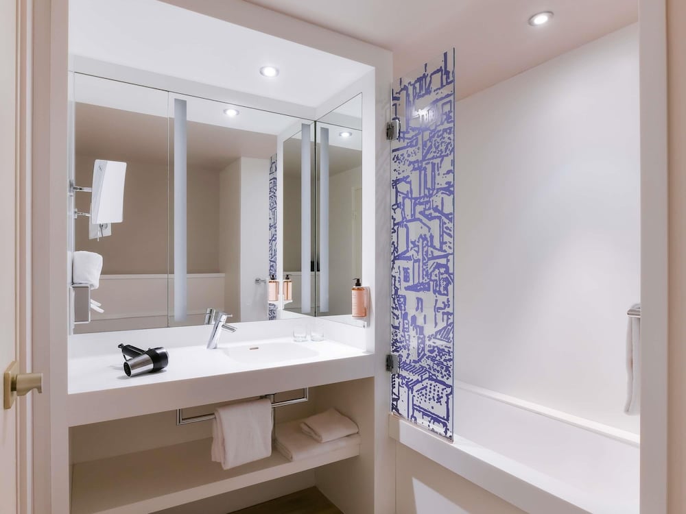 Mercure Lyon Centre Saxe Lafayette 48/50