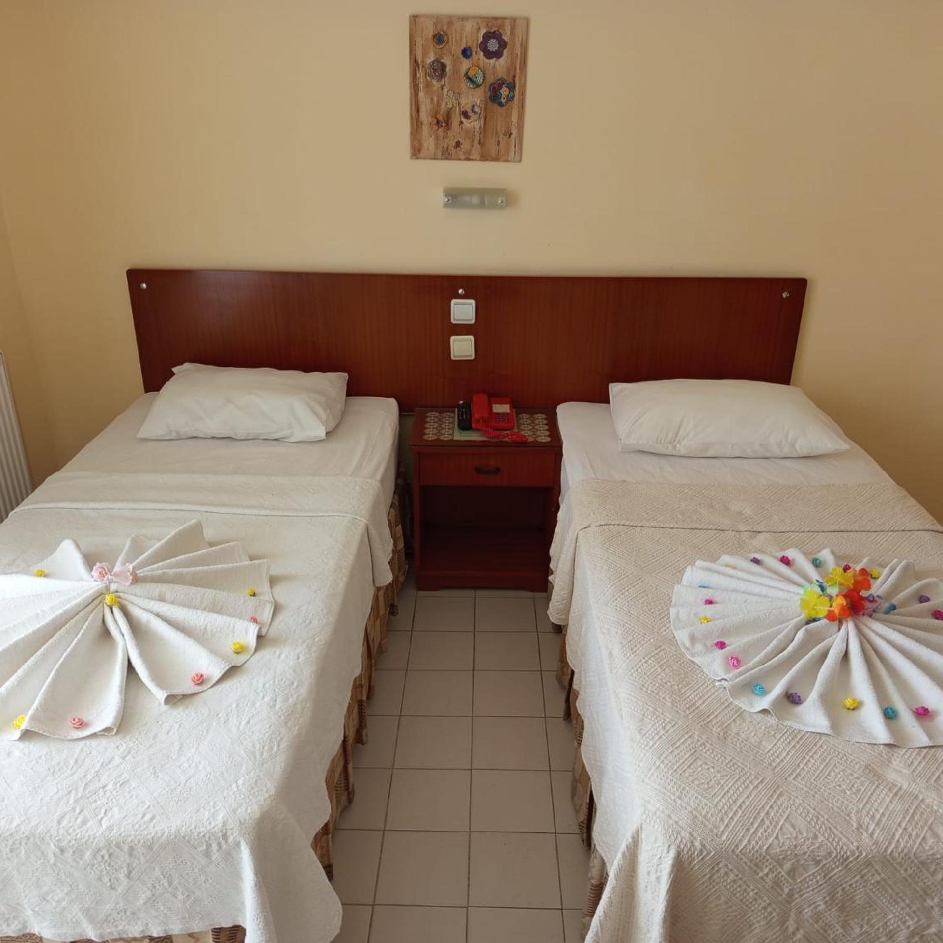 Nazar Hotel 12/41