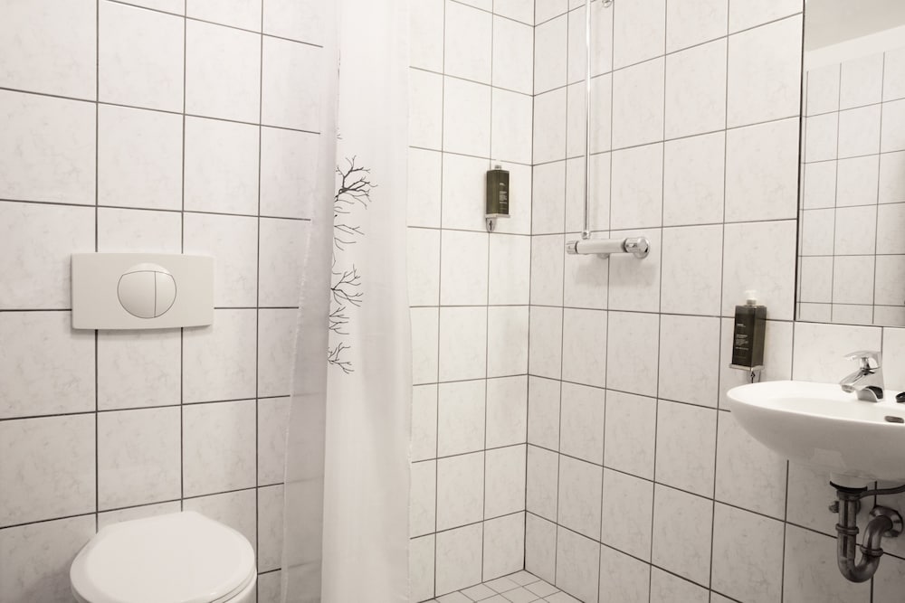 Fosshotel Baron 45/50