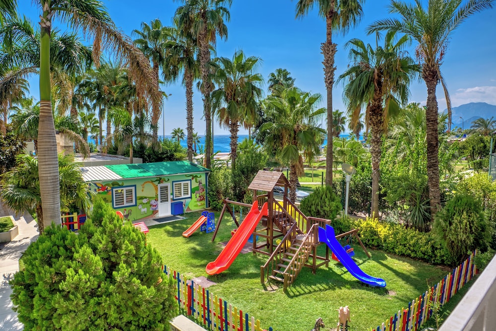 Porto Bello Hotel Resort & Spa 33/67