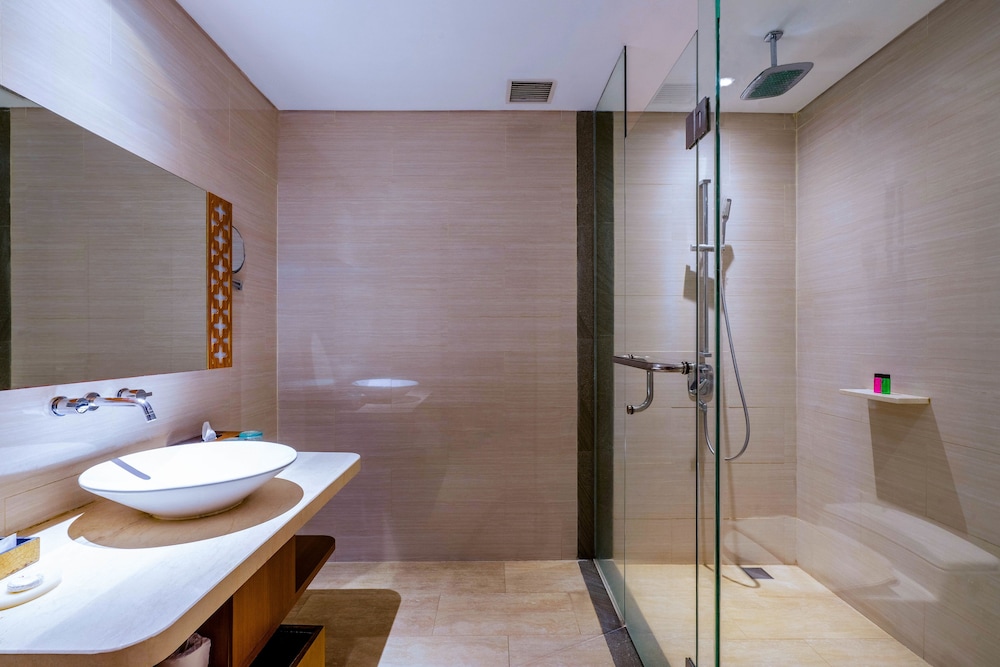 Vouk Hotel And Suites 18/71