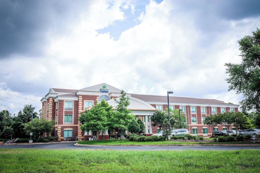 Holiday Inn Express Hotel And Suites Memphis Germantown 7/69