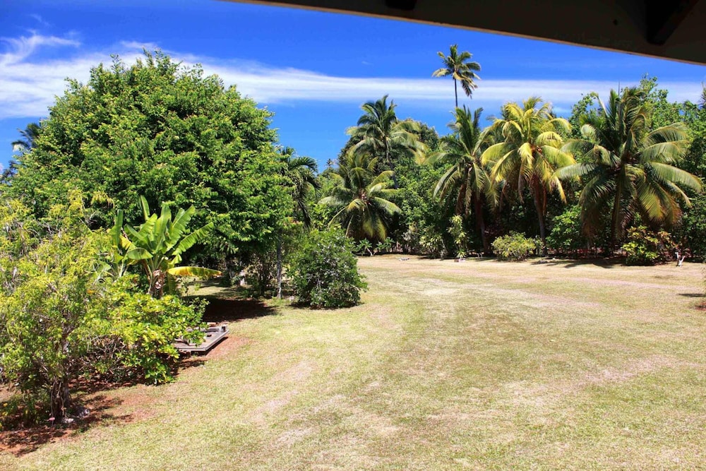 Gina's Garden Lodges 21/35
