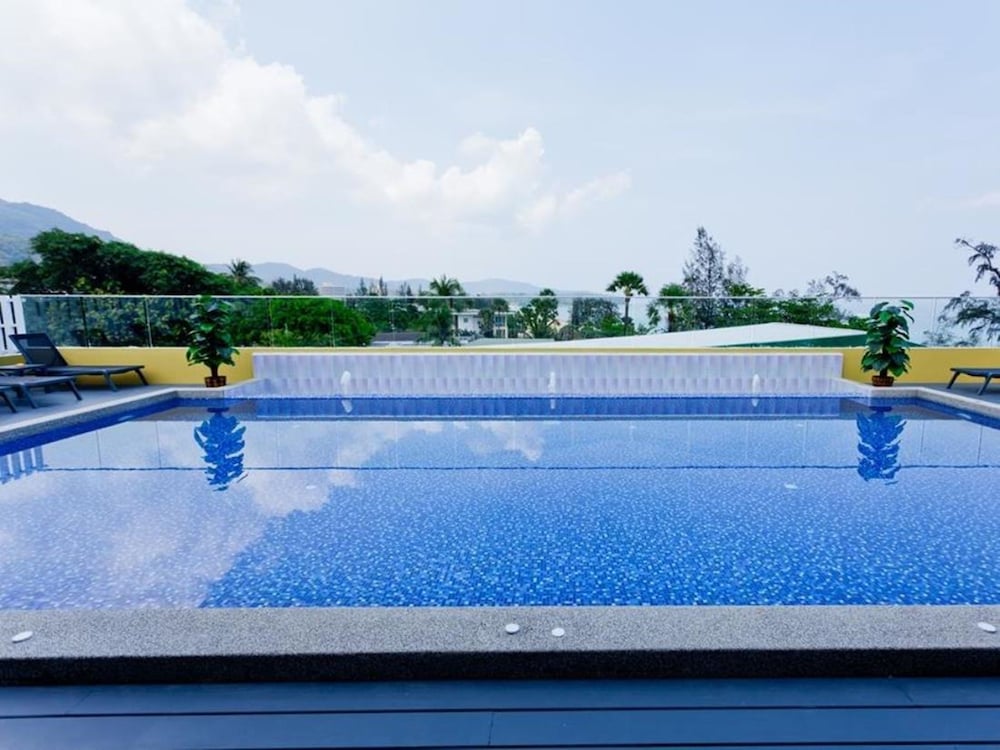Anda Beachside Hotel 61/85